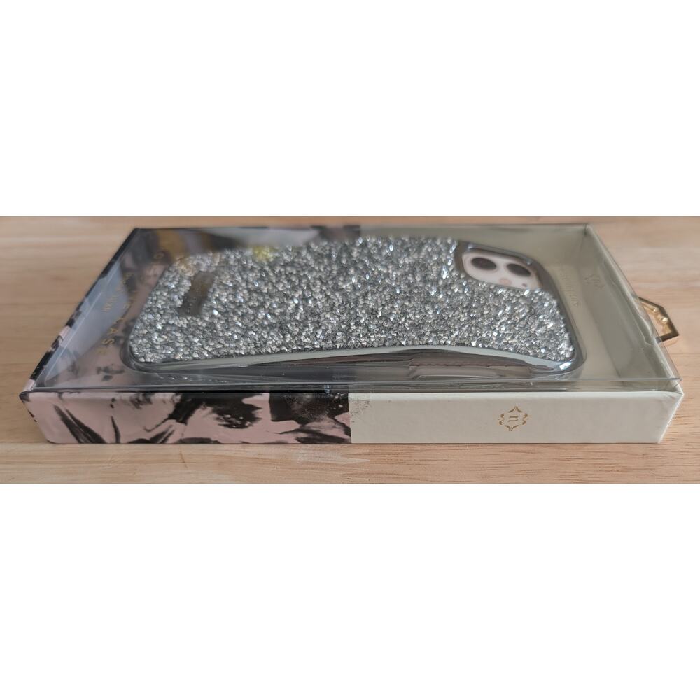 Nanette Lepore iPhone 11 XR Silver Iridescent Phone Case - Picture 7 of 9